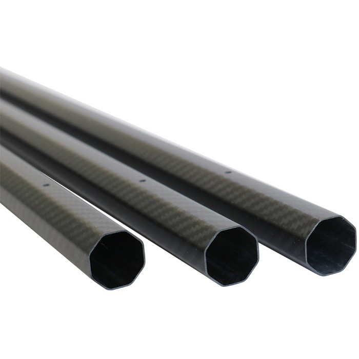 Tiub Segi Segi Karbon